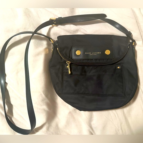 Marc Jacobs Preppy Nylon Mini Natasha crossbody bag - Picture 1 of 10